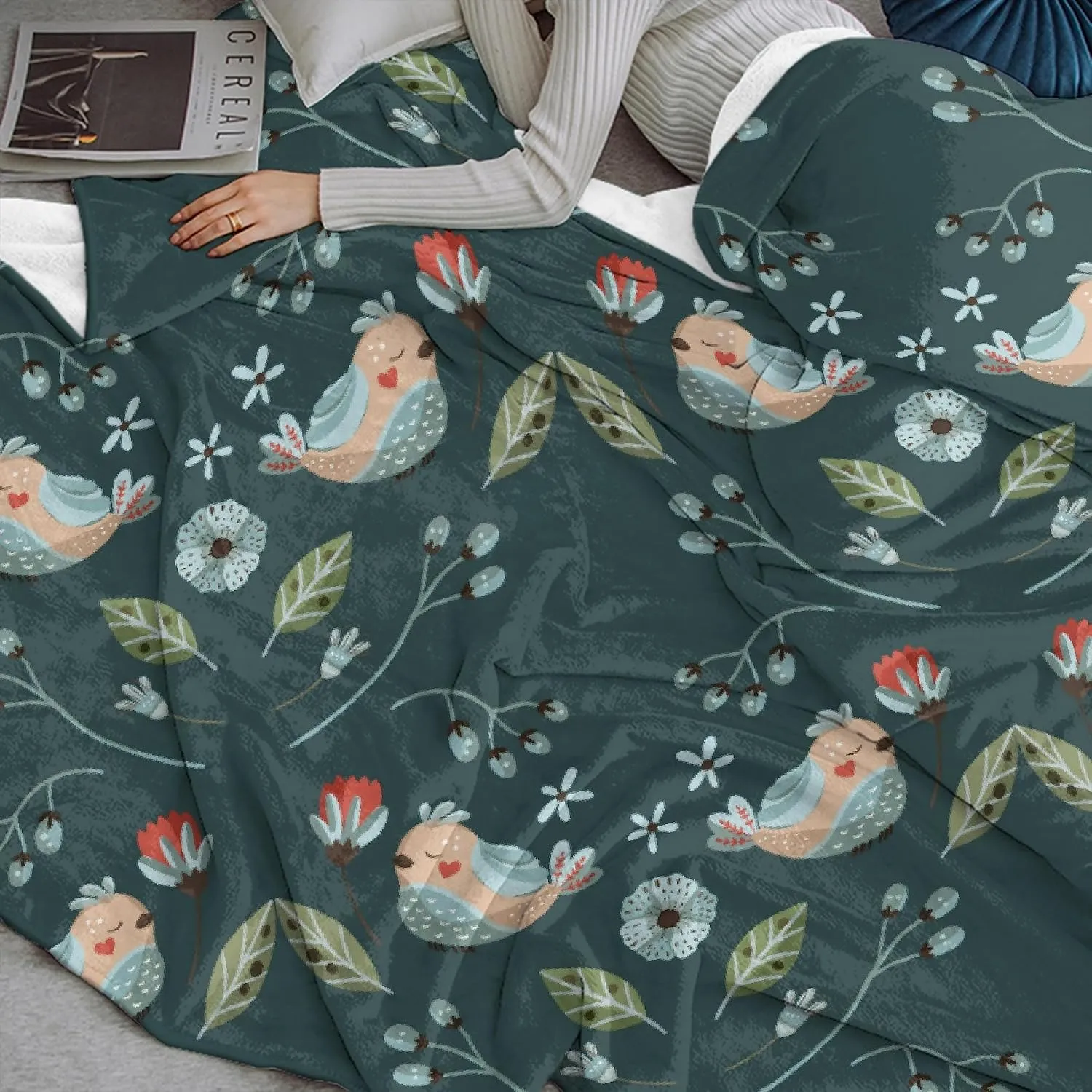 Hummingbird Flannel Throw Blanket Soft Cozy Bird Flower Blanket for Couch Bed Outdoor Hummingbird Gifts for Women Green Blanket Lightweight and Durable 60"x80"for Adults