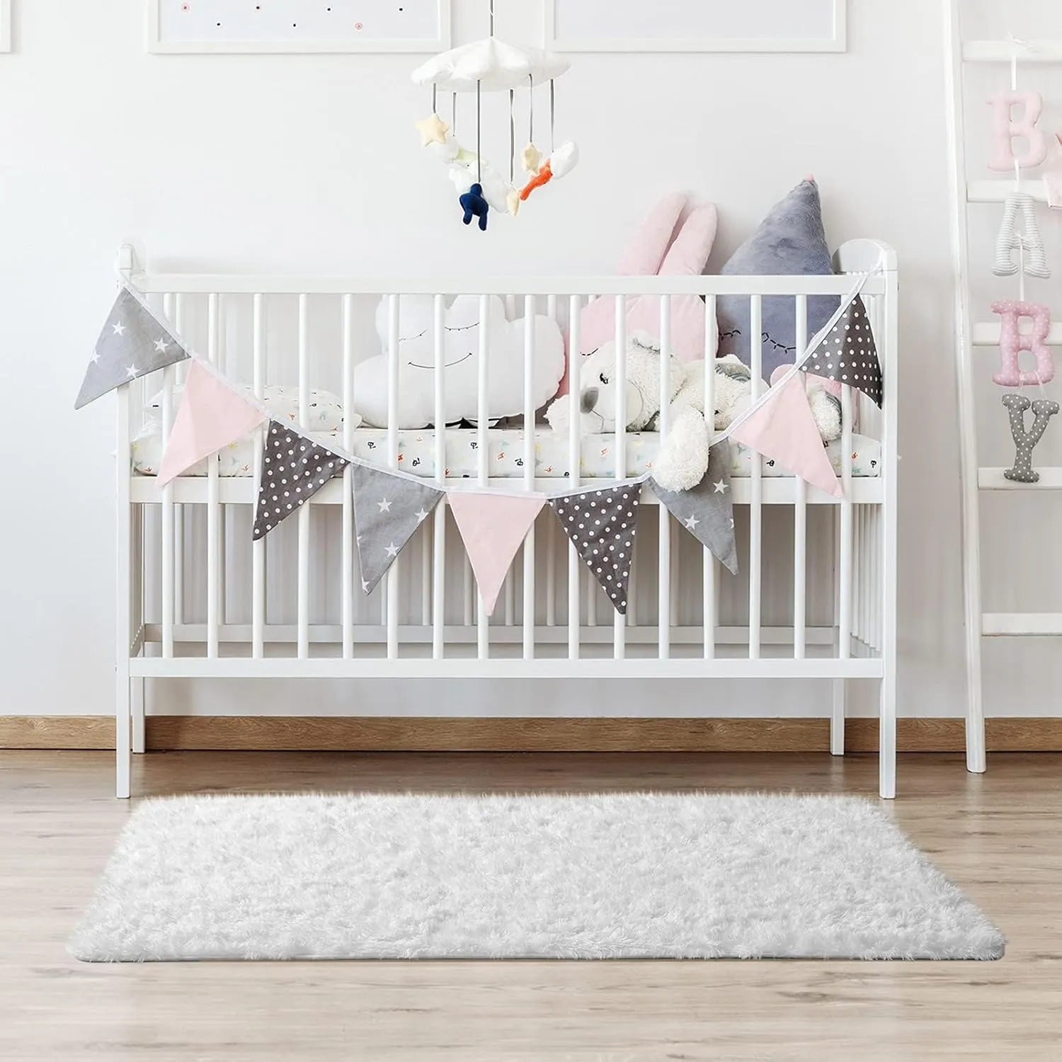 Ophanie White Rugs for Bedroom Fluffy, Girls Kids Baby Shaggy Shag Fuzzy Soft Carpet, 3x5 Small Plush Bedside Area Rug, Indoor Floor Room Carpet for Teen Dorm Home Decor Aesthetic, Nursery
